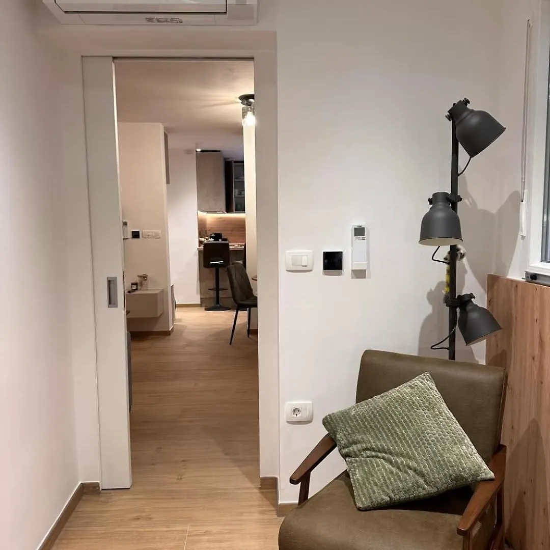 Cozy Studio Apartment Veruda 0*,