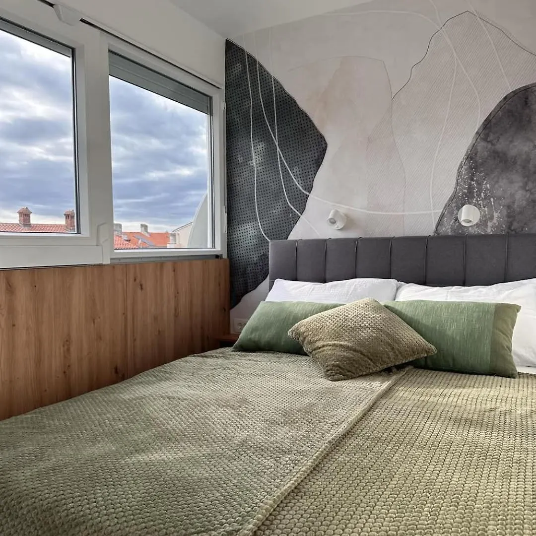 Cozy Studio Apartment Veruda 0*,
